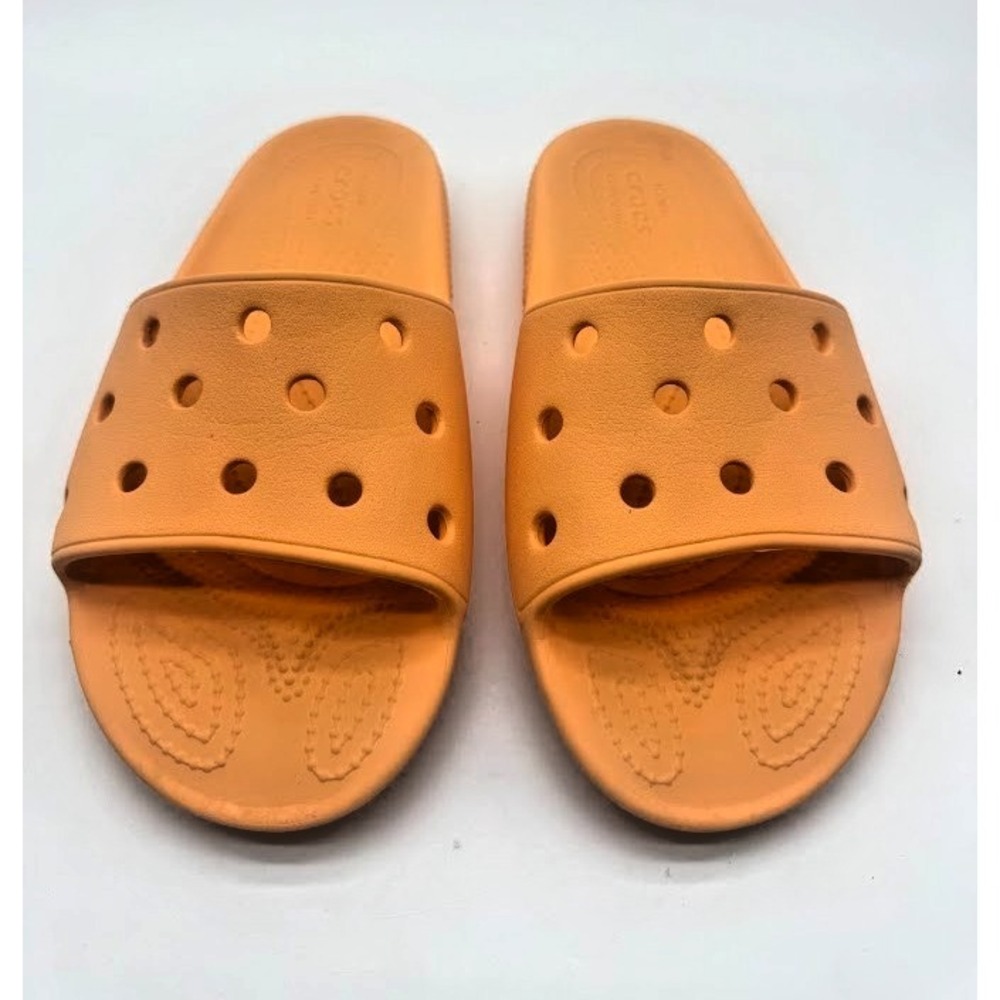 Crocs‎ Classic Slide Womens 7/Mens 5 Cantaloupe Orange Iconic Comfort Sandals